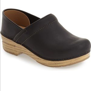 Dankso 'Professional' Woodgrain Wedge Clog, Sz 9